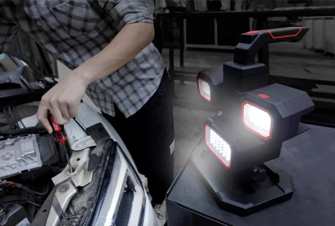2000-Lumen LED Rechargeable Work Light & Detachable Spotlight C786448