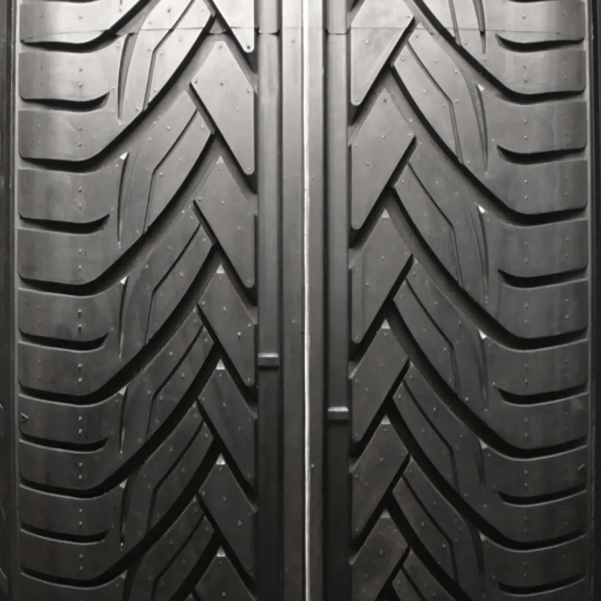 All Season 275/45R20 110V XL Passenger Tire K93472