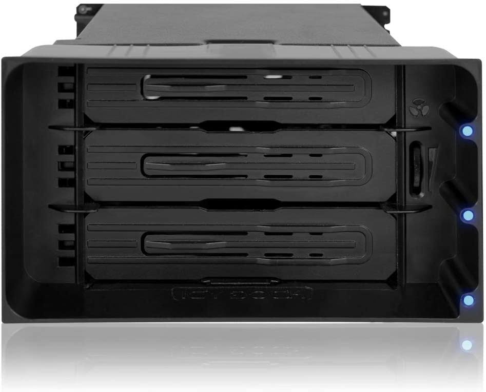 Black 3.5x22 Storage Drive Cage Z20900