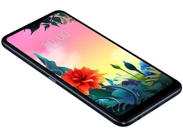 6.5" HD+ Triple Camera 32 GB Unlocked Smartphone N820523