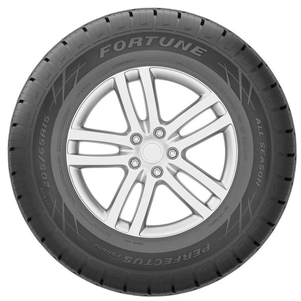225/55R17 97V All Season Passenger Tire J936