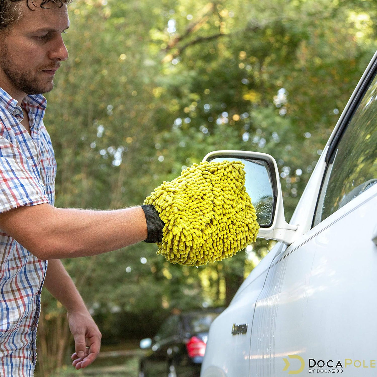 Car Cleaning Kit with Soft Car Wash Brush, Squeegee, Mitt, Microfiber Cleaning Head & Extension Pole I4555