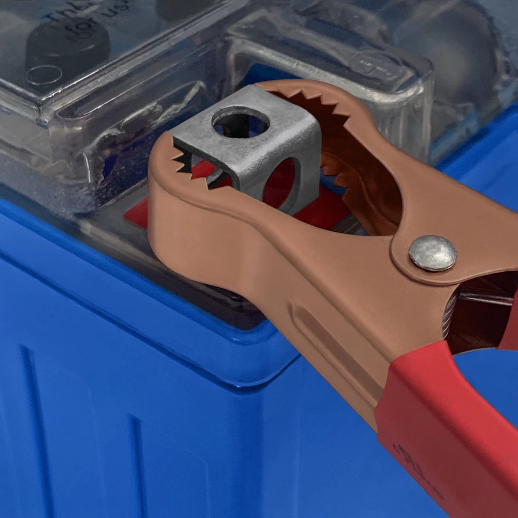 12V Deep Cycle Battery with Charger L682