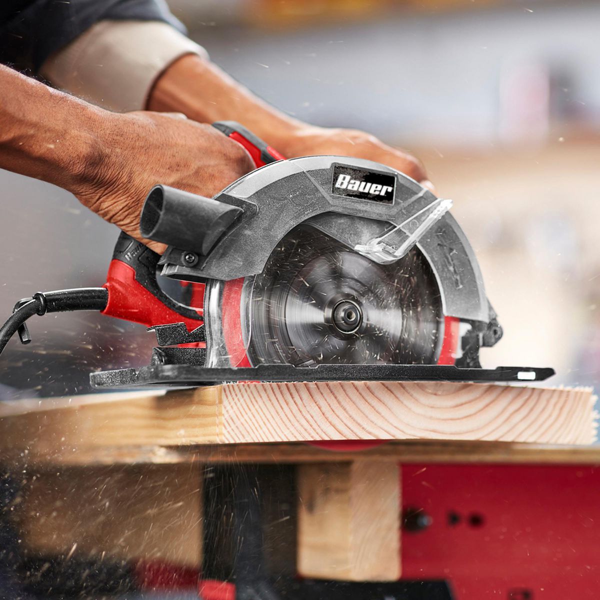 14 Amp 7-1/4 in. Circular Saw L822801