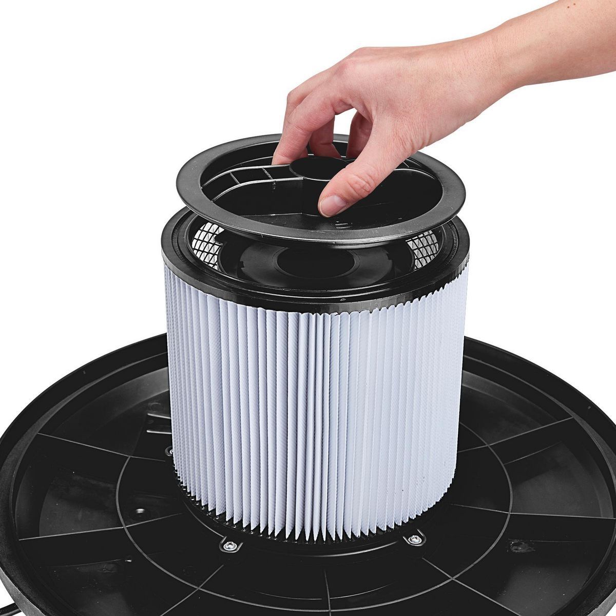9 Gallon 4.5 Peak HP Wet/Dry Vacuum V612183