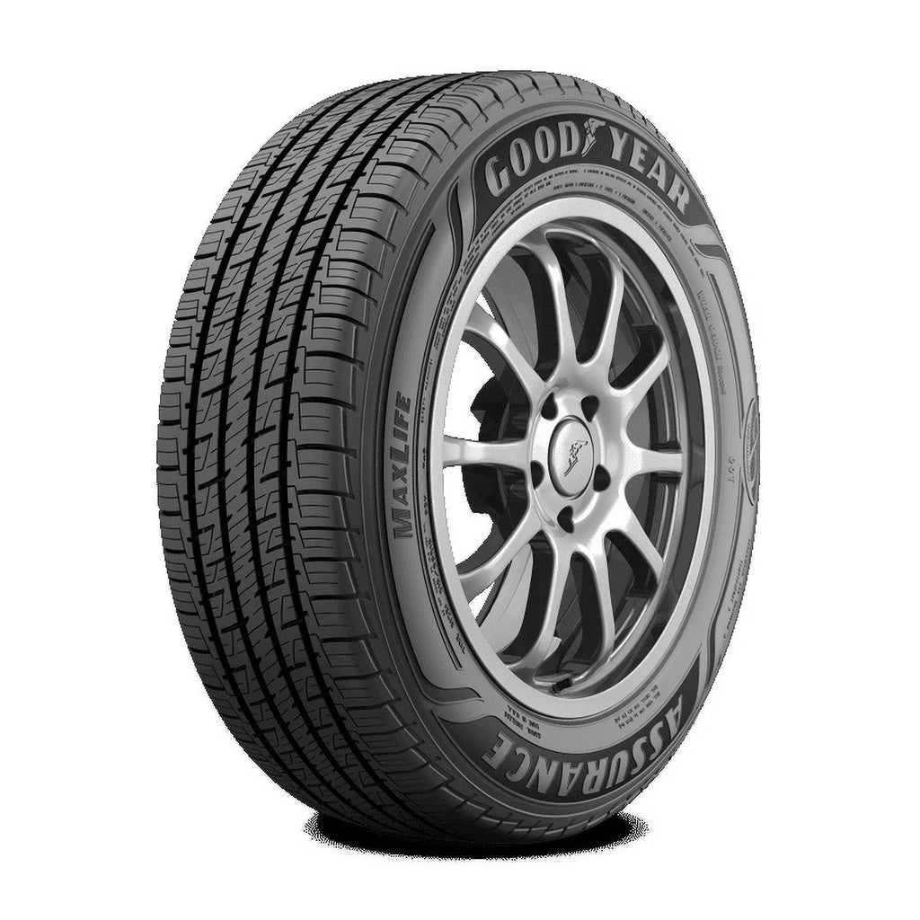 235/60R18 103V All-Season Tire P957