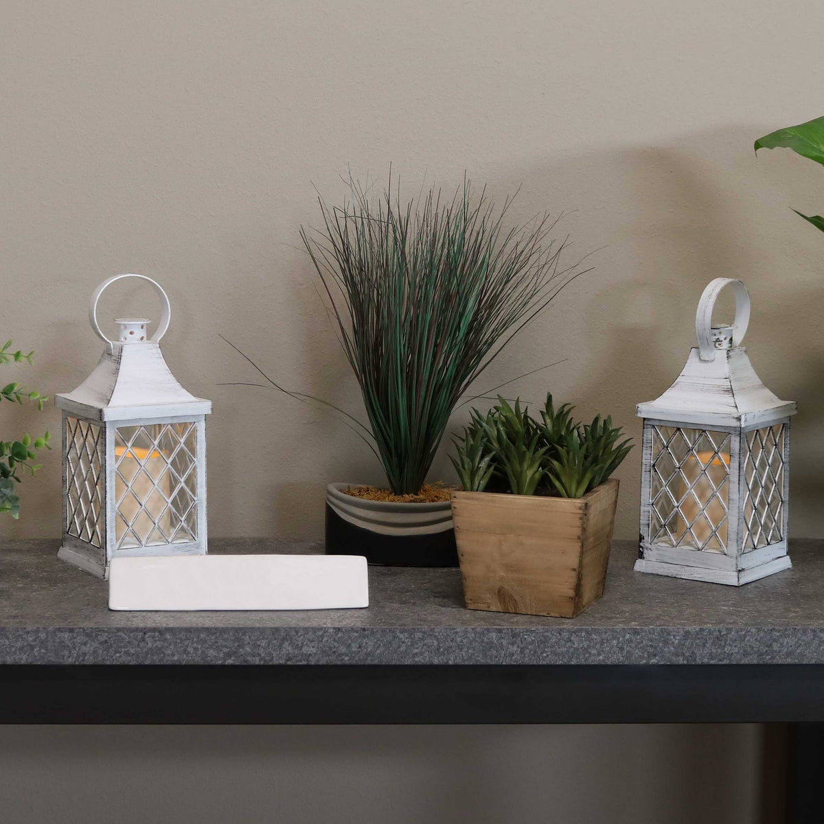 Indoor LED Candle Lantern Set of 4 10-Inch I91196