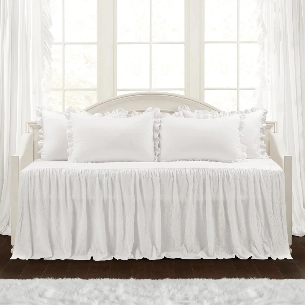 White 5Pc Daybed Cover W1719