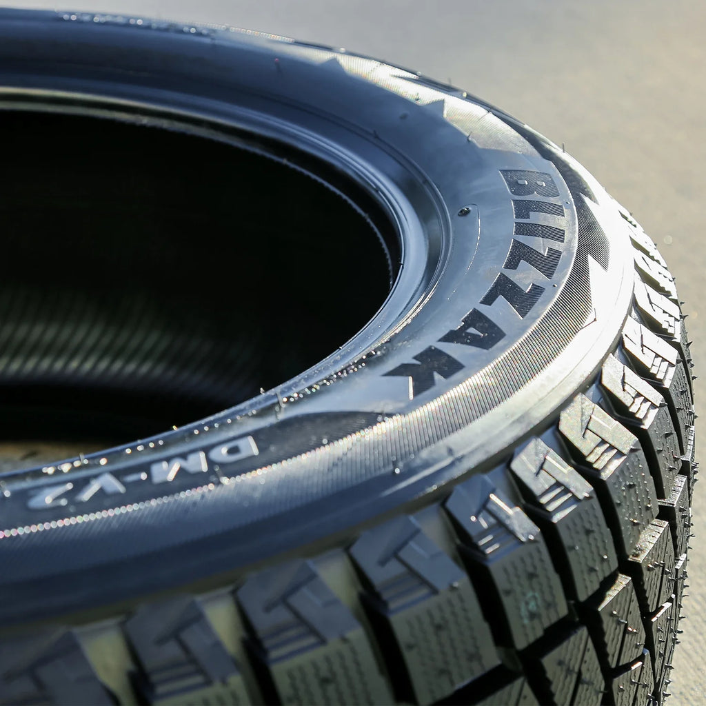 Set of 4 Studless Snow Winter Tires A7106