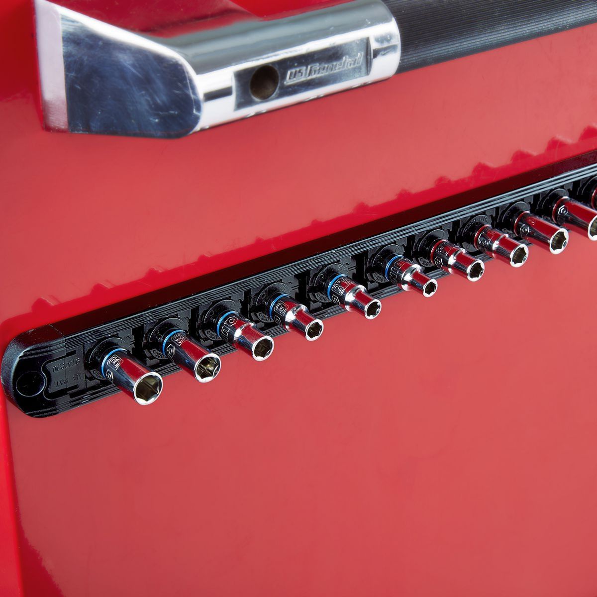 1/4 in. Magnetic Socket Rail with Twist Lock R395431